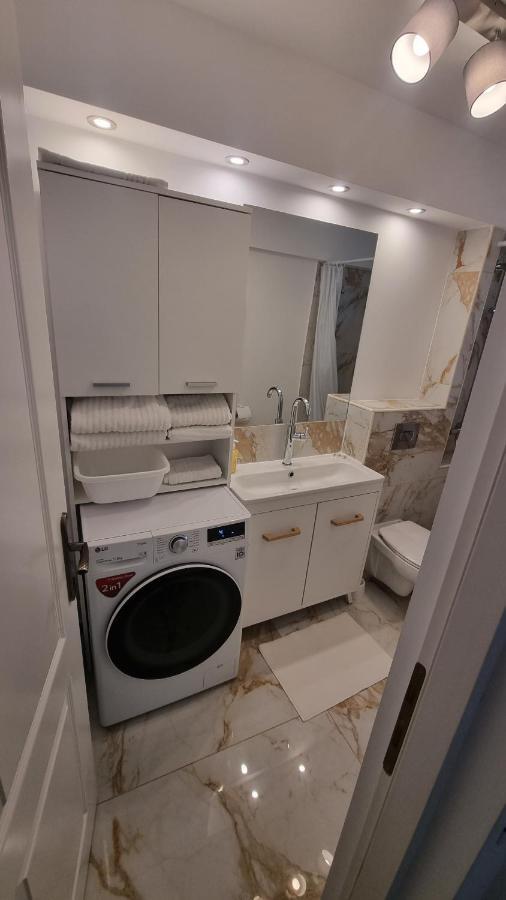 Seanest Mangalia Apartment Екстериор снимка